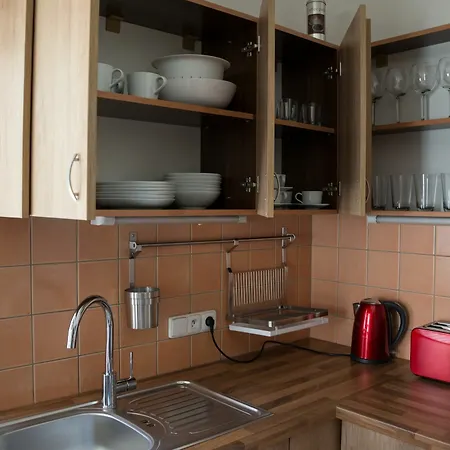 2 Bedroom Close To Castle * Prague