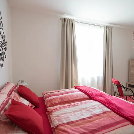 2 Bedroom Close To Castle Apartmán